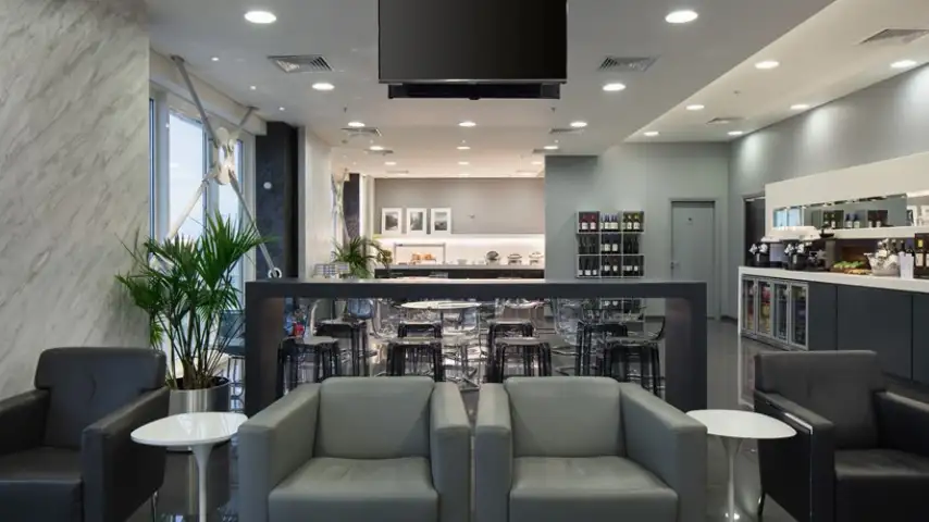 Photos of service Fast Track (Gold - Schengen Area) in an airport Eleftherios Venizelos (ATH)