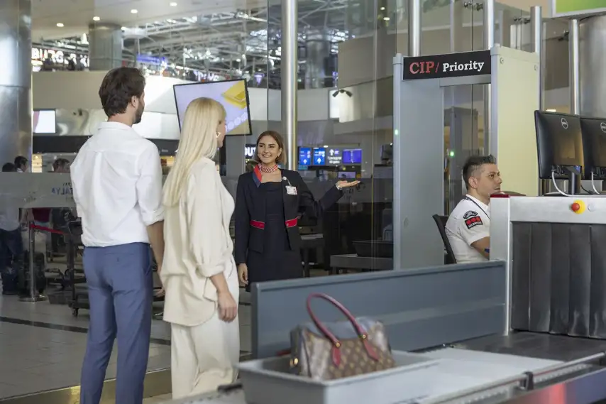 Photos of service Transit in an airport Antalya (AYT)
