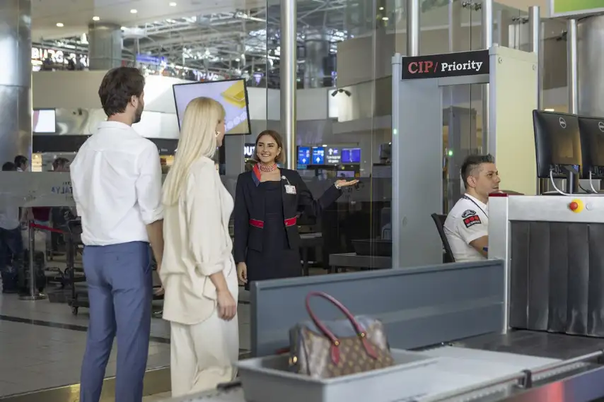 Фотографии услуги Транзит в аэропорту Анталья (AYT)