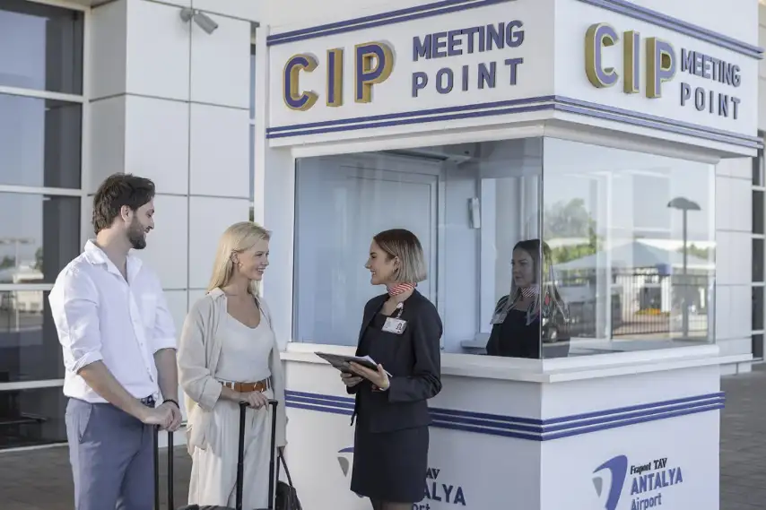 Photos of service Transit in an airport Antalya (AYT)