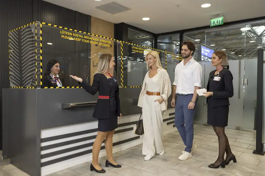 Photos of service Transit in an airport Antalya (AYT)