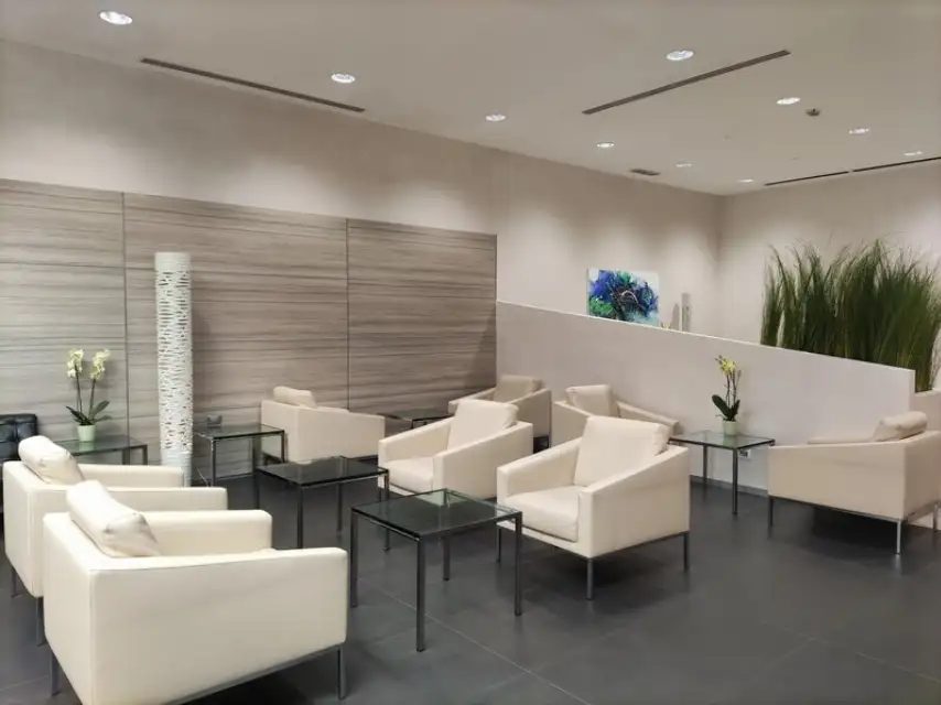 Photos of service Fast Track + VIP Lounge in an airport Guglielmo Marconi (BLQ)