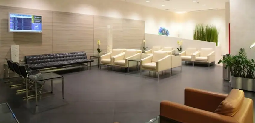 Photos of service Fast Track + VIP Lounge in an airport Guglielmo Marconi (BLQ)