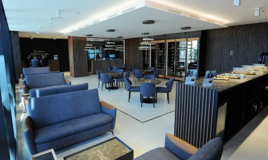 Photos of service Fast Track + VIP Lounge in an airport Bari (BRI)