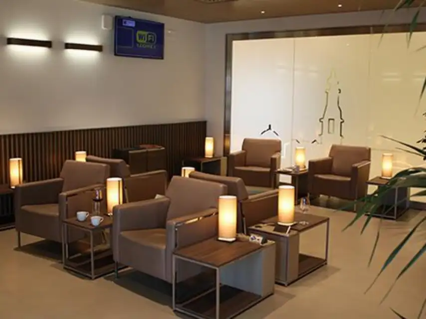 Fast Track «Silver» + VIP Lounge