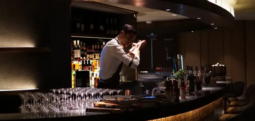 Фотографии услуги First Lounge (восточный зал - вылет) в аэропорту Гонконг (HKG)