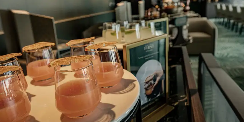 Фотографии услуги First Lounge (западный зал - вылет) в аэропорту Гонконг (HKG)