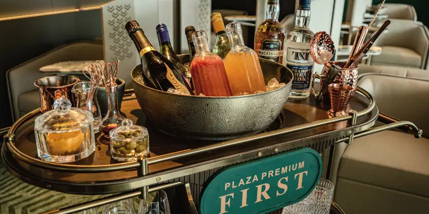 Фотографии услуги First Lounge (западный зал - вылет) в аэропорту Гонконг (HKG)