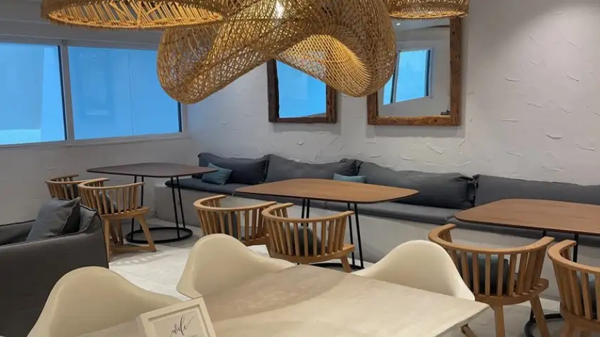 Photos of service Fast Track (Gold) in an airport Mykonos (JMK)
