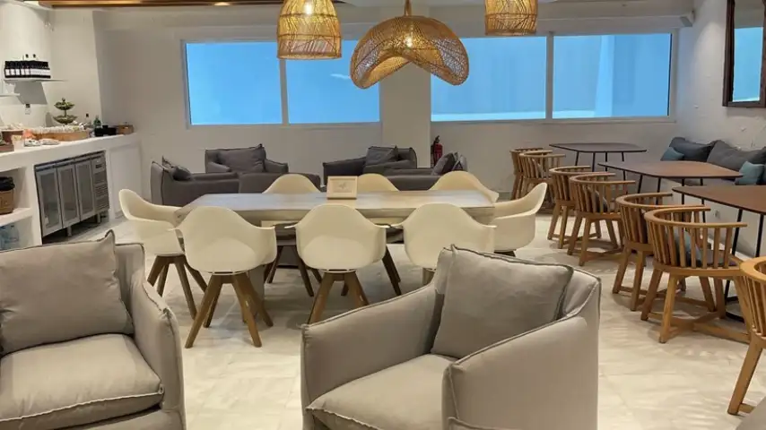 Photos of service Fast Track (Gold) in an airport Mykonos (JMK)