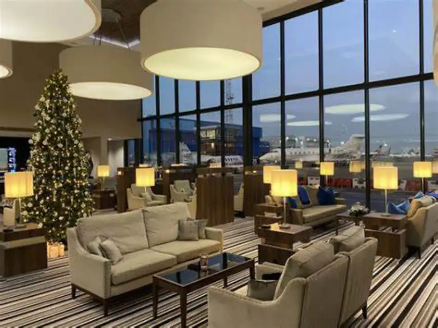 Photos of service VIP Lounge in an airport Luton (LTN)