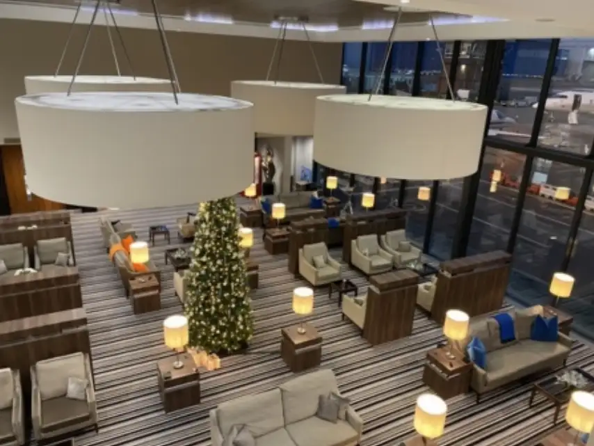 Photos of service VIP Lounge in an airport Luton (LTN)