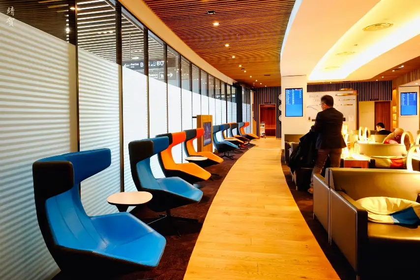Photos of service Fast Track + VIP Lounge in an airport Lyon - Saint-Exupery (LYS)