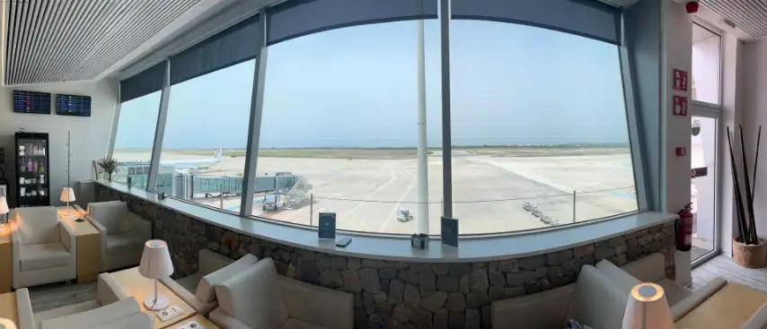 Photos of service Fast Track + VIP Lounge in an airport Menorca (MAH)