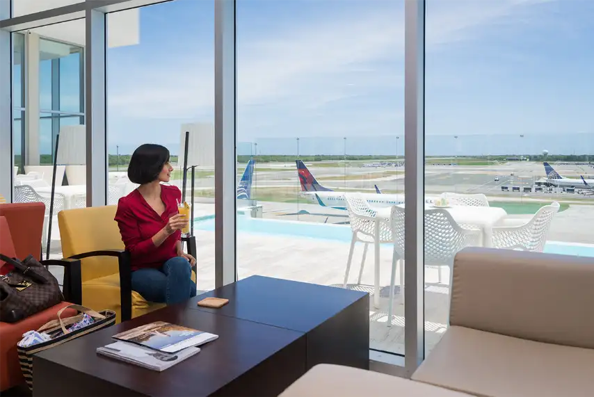Photos of service Fast Track + VIP Lounge in an airport Punta Cana (PUJ)