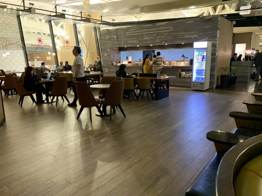 Фотографии услуги Fast Track + VIP Lounge в аэропорту Король Халид (RUH)