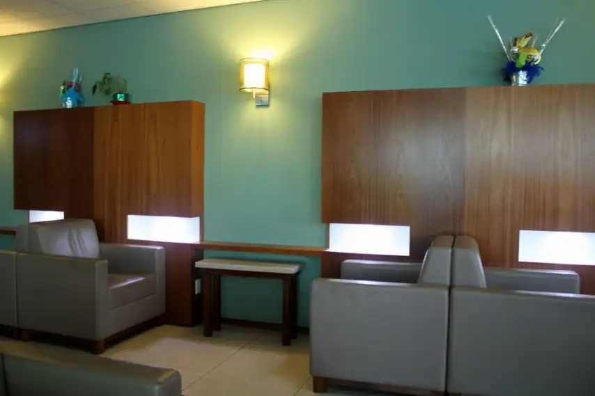 Photos of service Fast Track + VIP Lounge in an airport Princess Juliana (SXM)