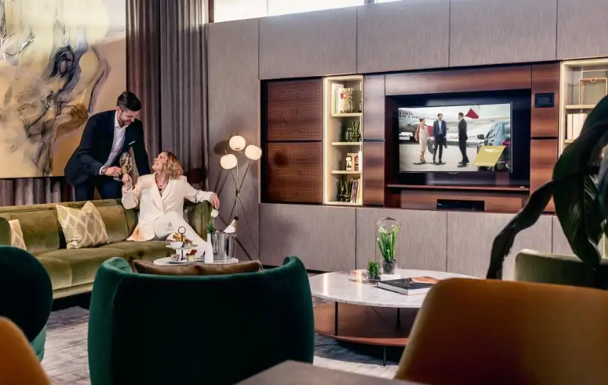Photos of service VIP Service «Package Platinum» in an airport Wien-Schwechat (VIE)